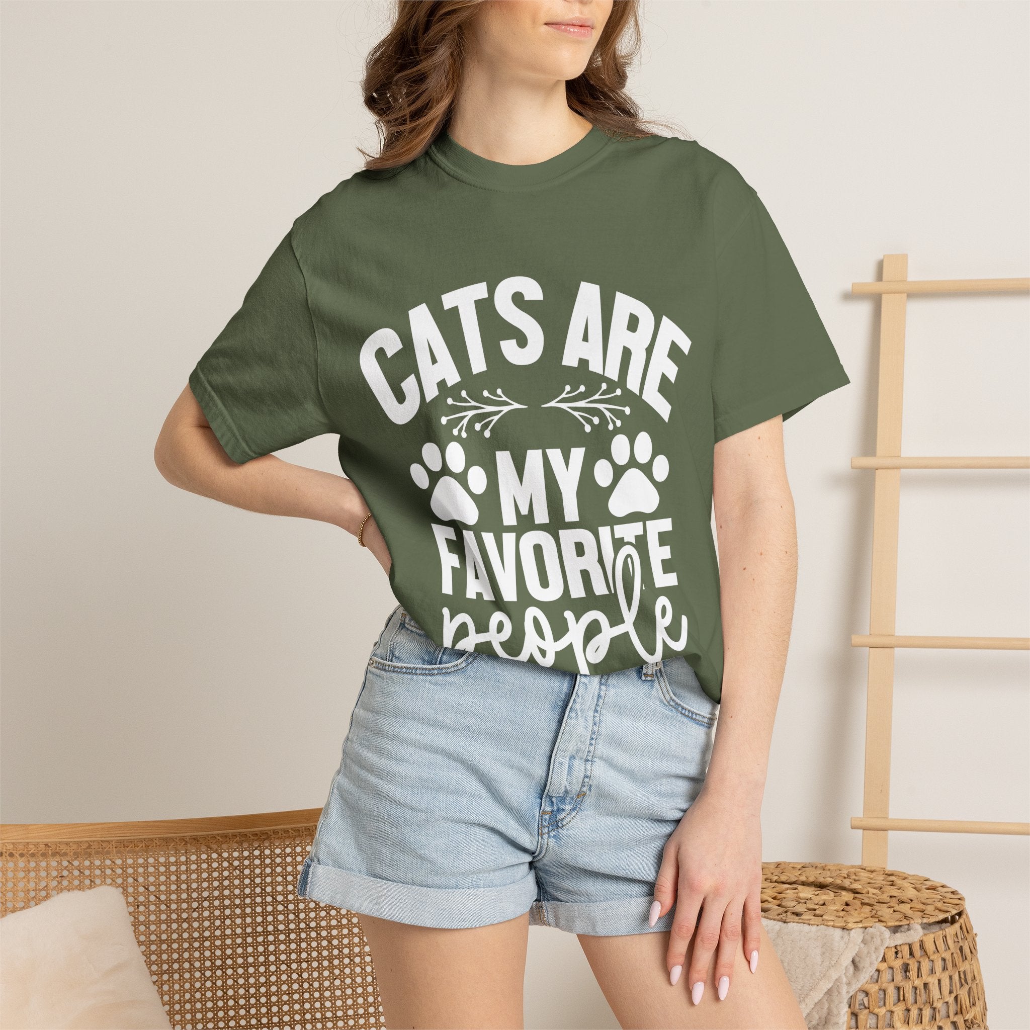 cats are my favorite people T-shirt