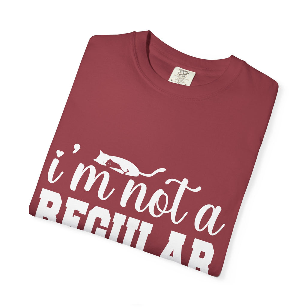 i'm not a regular cat mom T-shirt