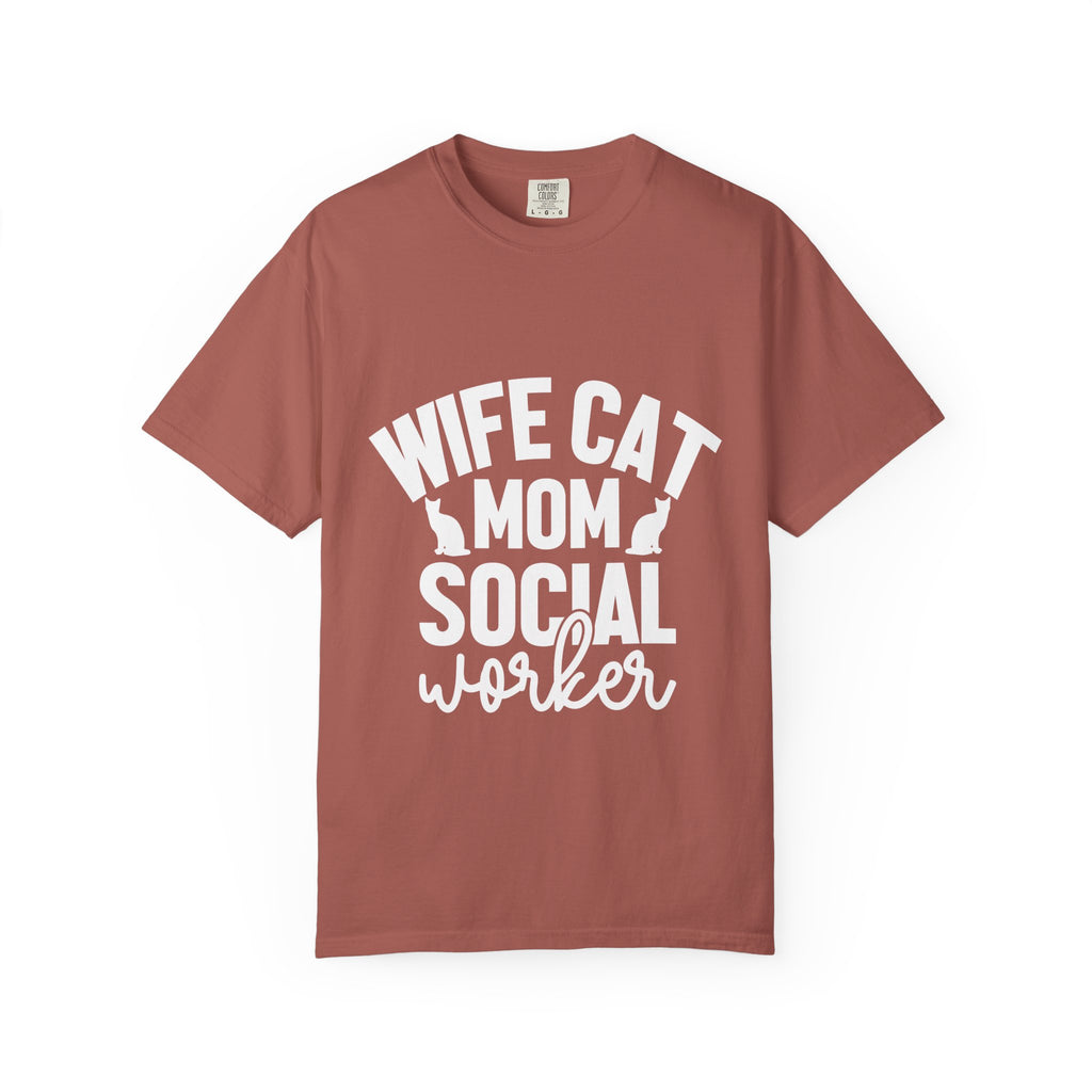 wife cat mom social worker T-shirt
