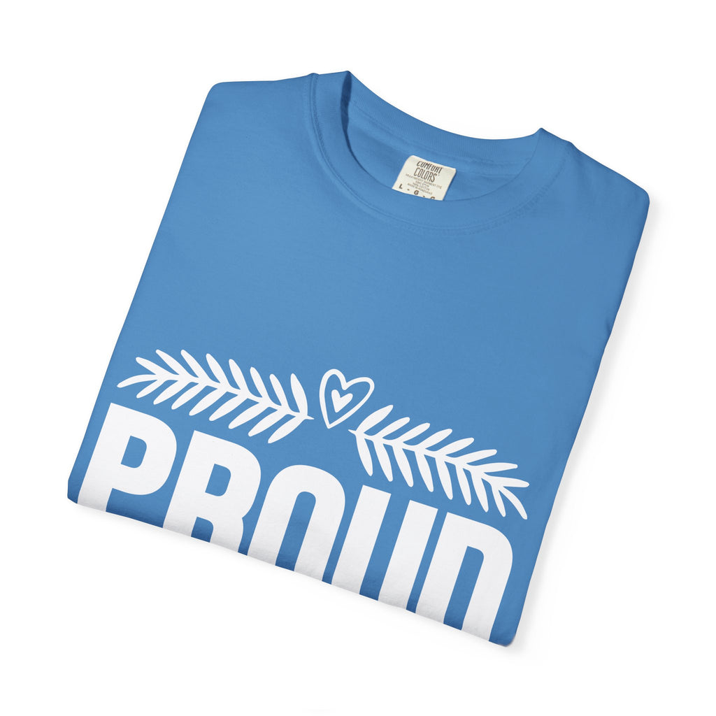 proud cat mom T-shirt