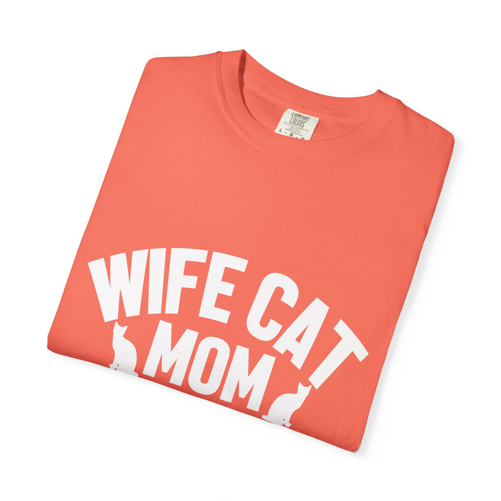 wife cat mom social worker T-shirt