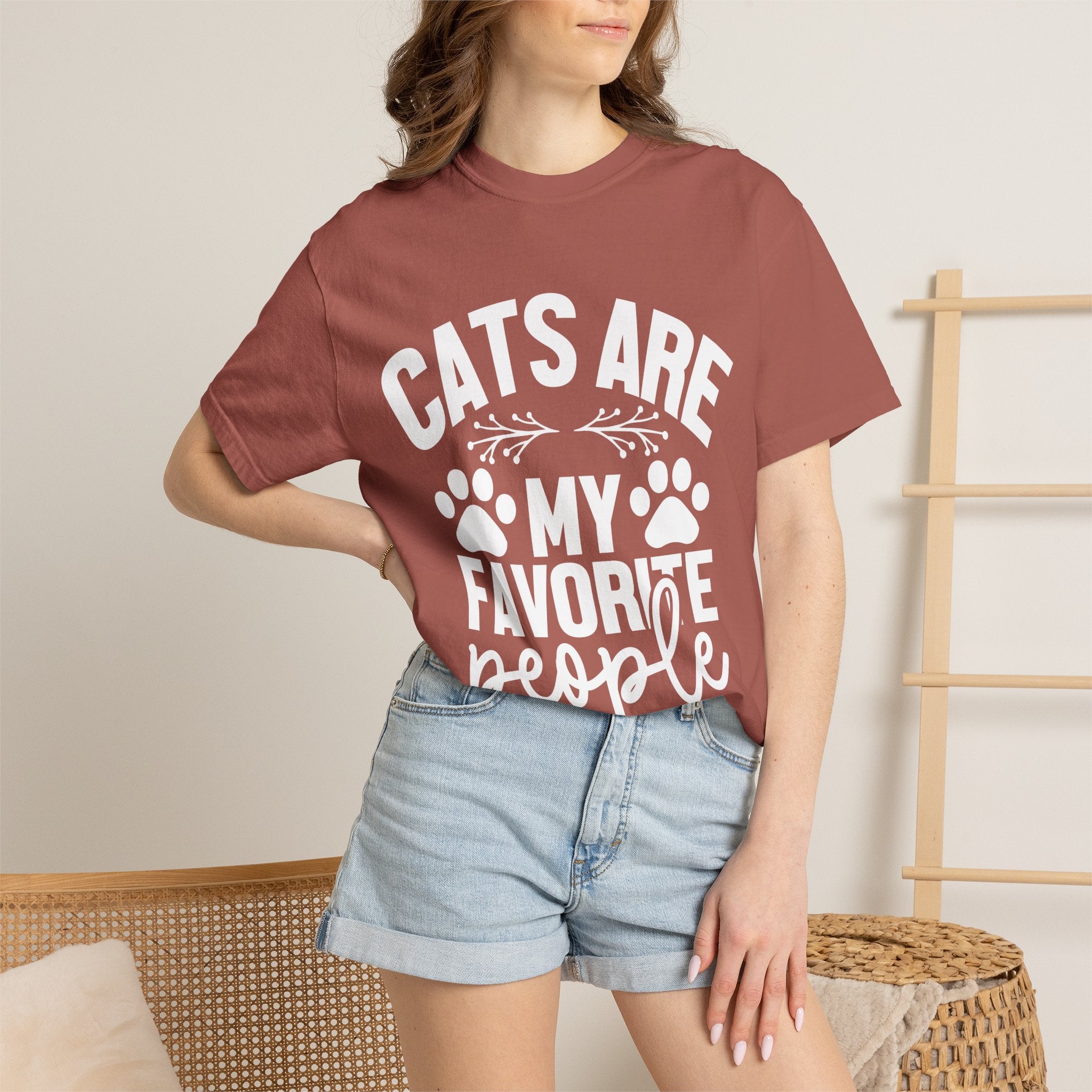 cats are my favorite people T-shirt