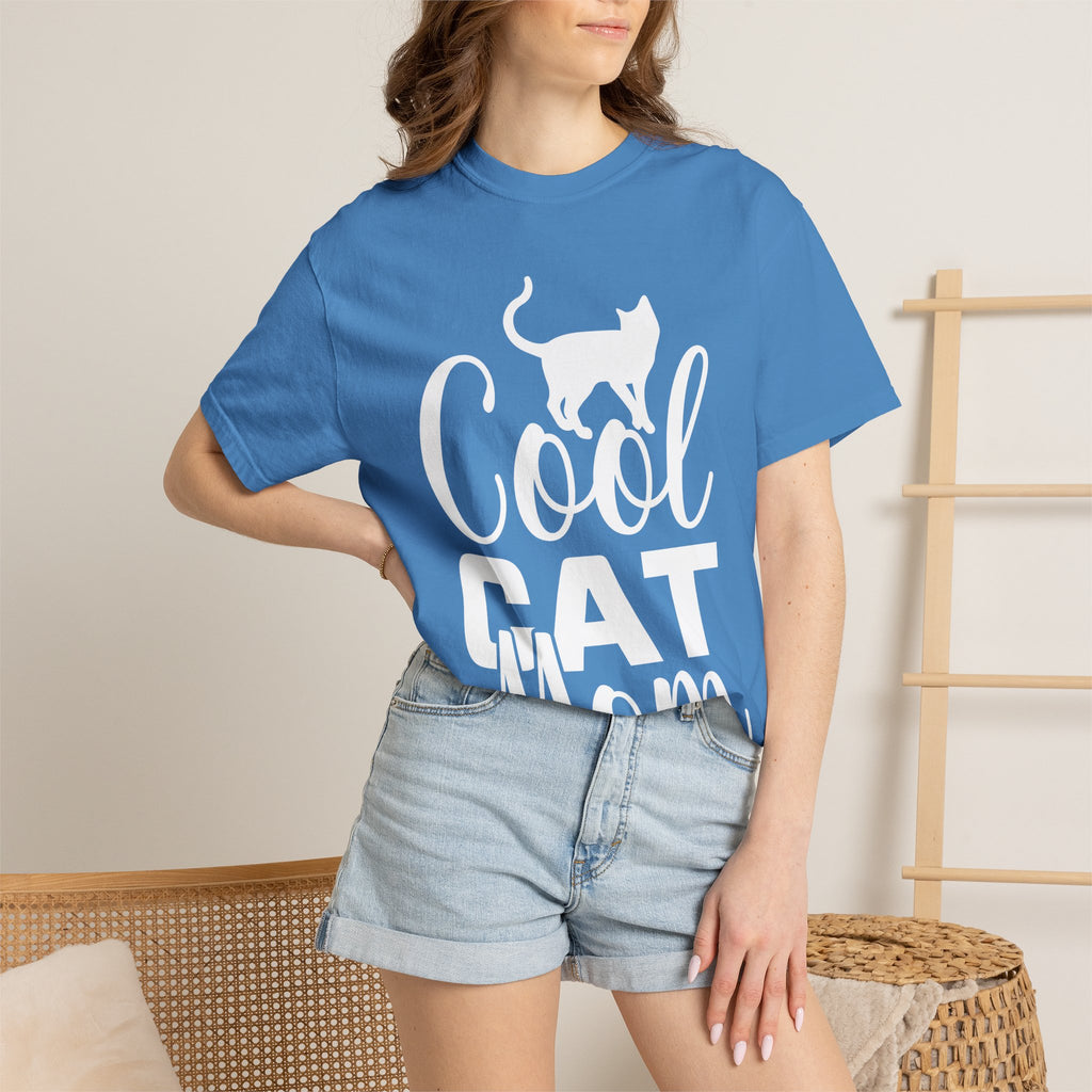 cool cat mom T-shirt