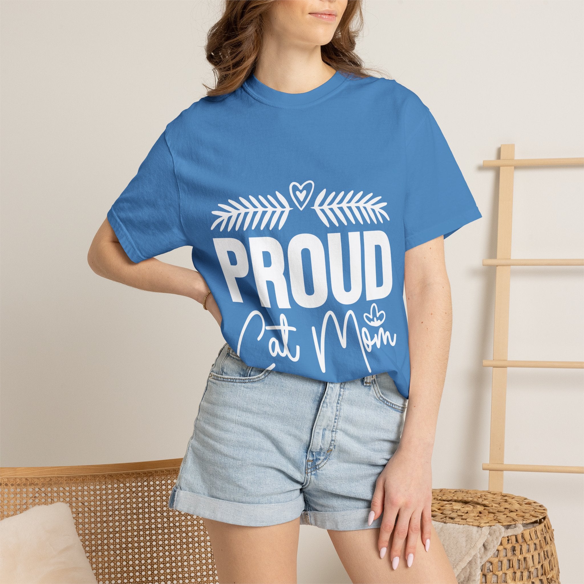 proud cat mom T-shirt